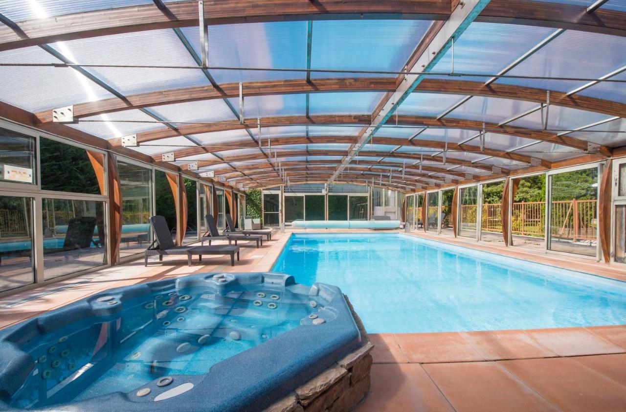 Logis Hotel Le Lac Embrun Bagian luar foto