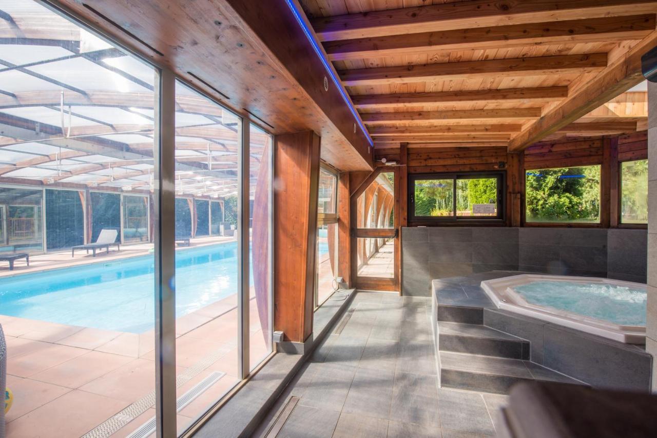 Logis Hotel Le Lac Embrun Bagian luar foto