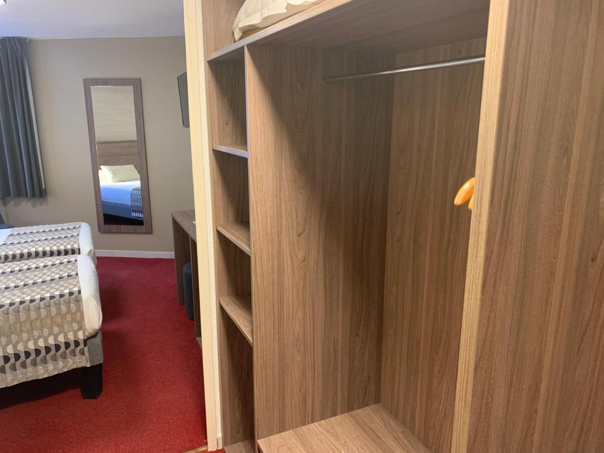 Logis Hotel Le Lac Embrun Bagian luar foto