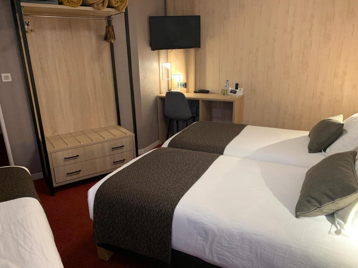 Logis Hotel Le Lac Embrun Bagian luar foto