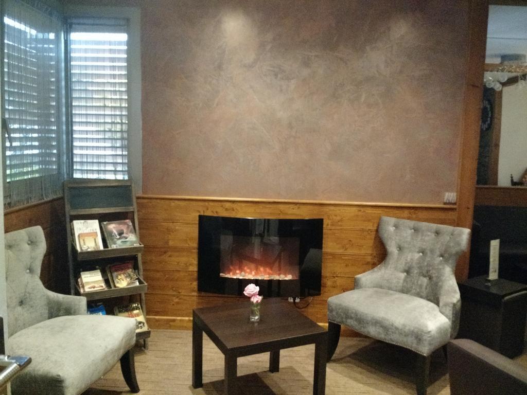Logis Hotel Le Lac Embrun Bagian luar foto